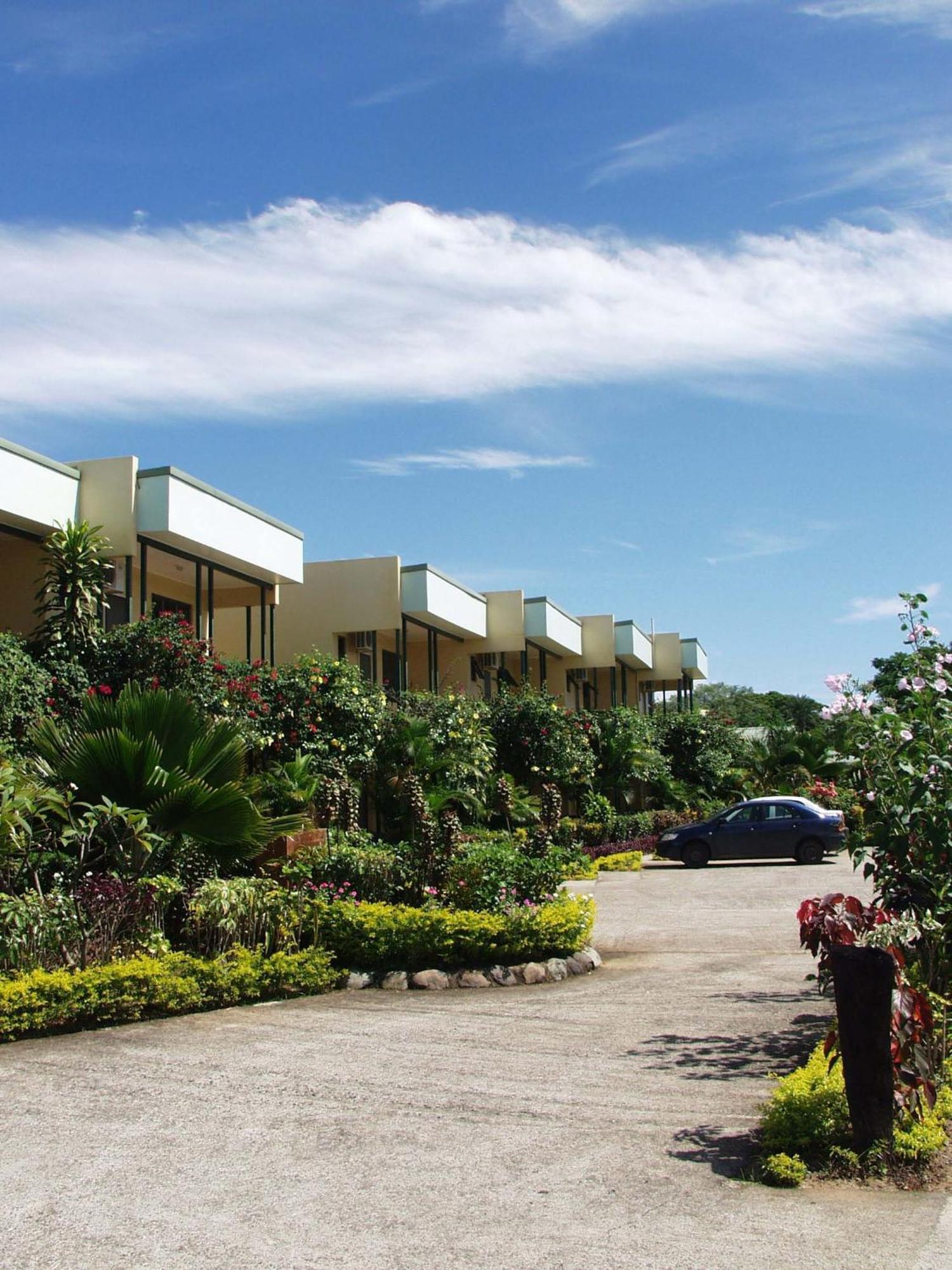 Grand West Villas Nadi Zewnętrze zdjęcie
